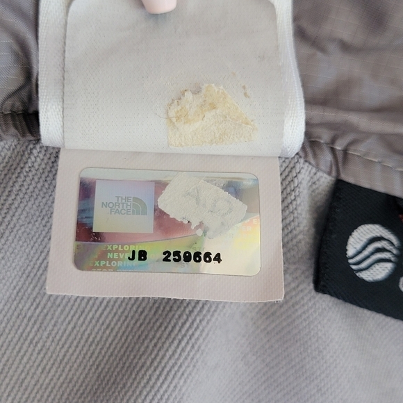 The North Face Primaloft Pertex Quantum Running Jacket - Picture 7 of 16